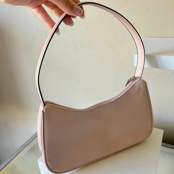 Kendall & Kylie Pink Shoulder Bag • Like New - Picture 3 of 4